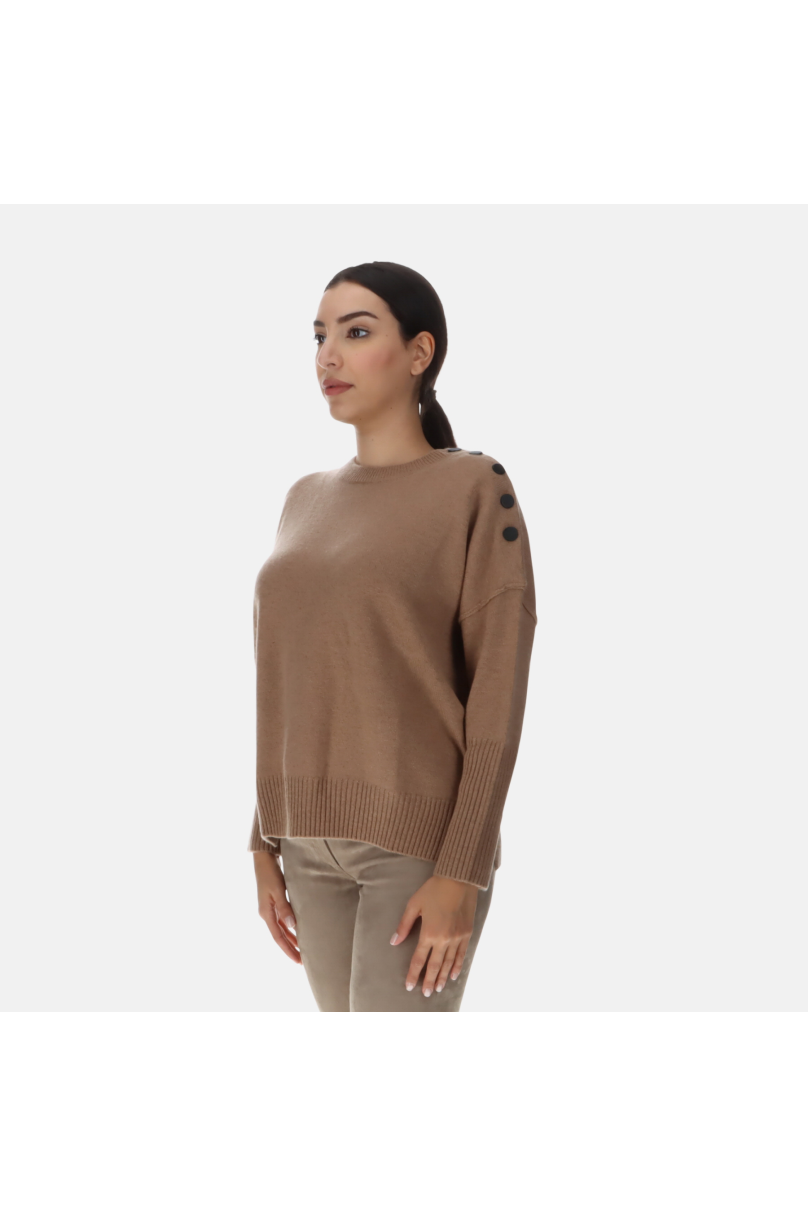 Kujten Pinky Round Neck Sweater