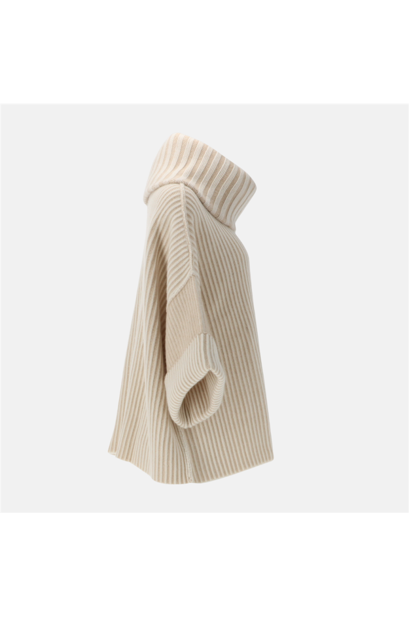Kujten Klara Poncho