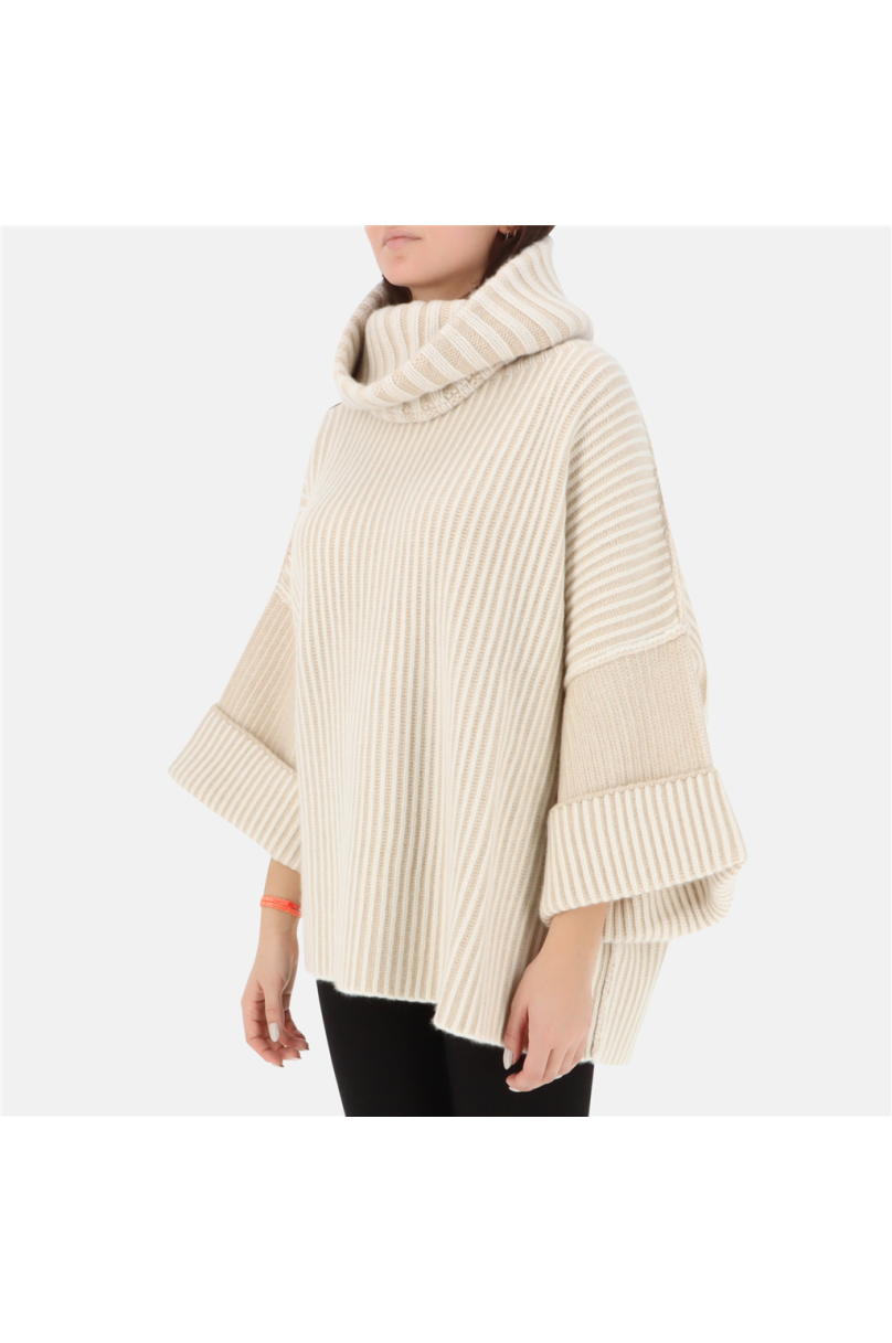 Poncho Klara Kujten