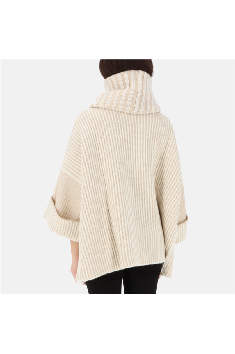 Kujten Klara Poncho