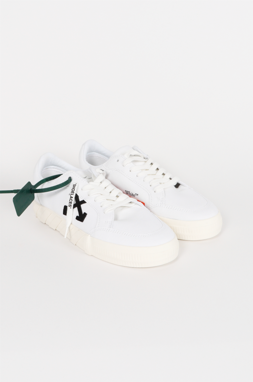 Baskets Off-White