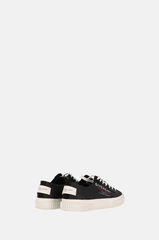 Sneakers Givenchy - Outlet
