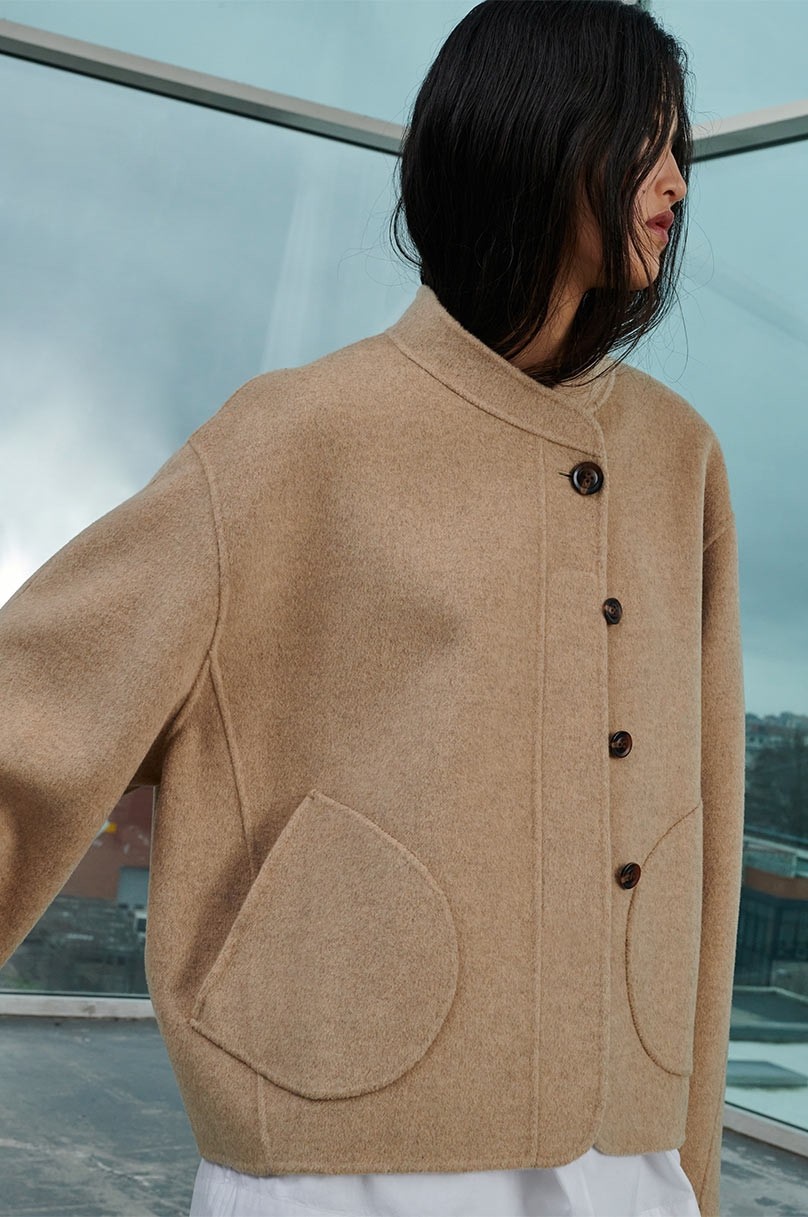 Windsor Jacket - Puffer Jacket in Beige