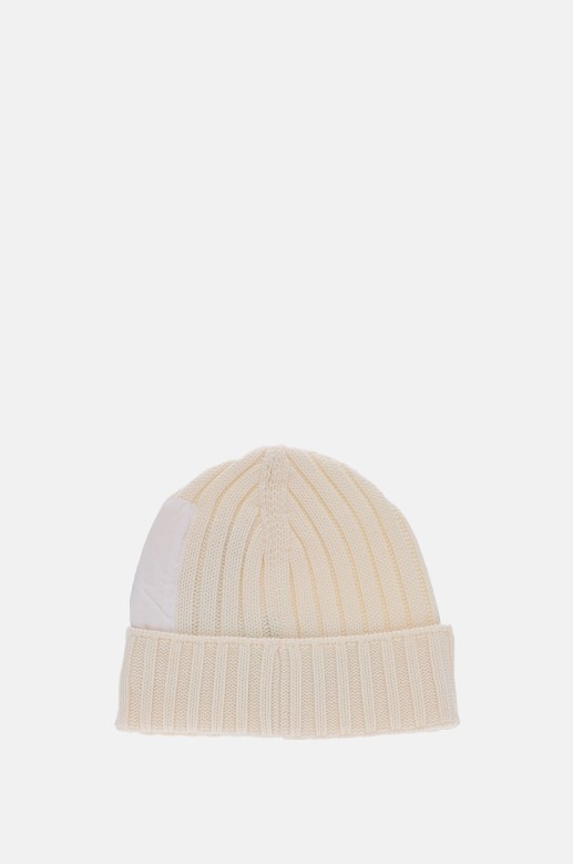 Bonnet with glass detail C.P. Company