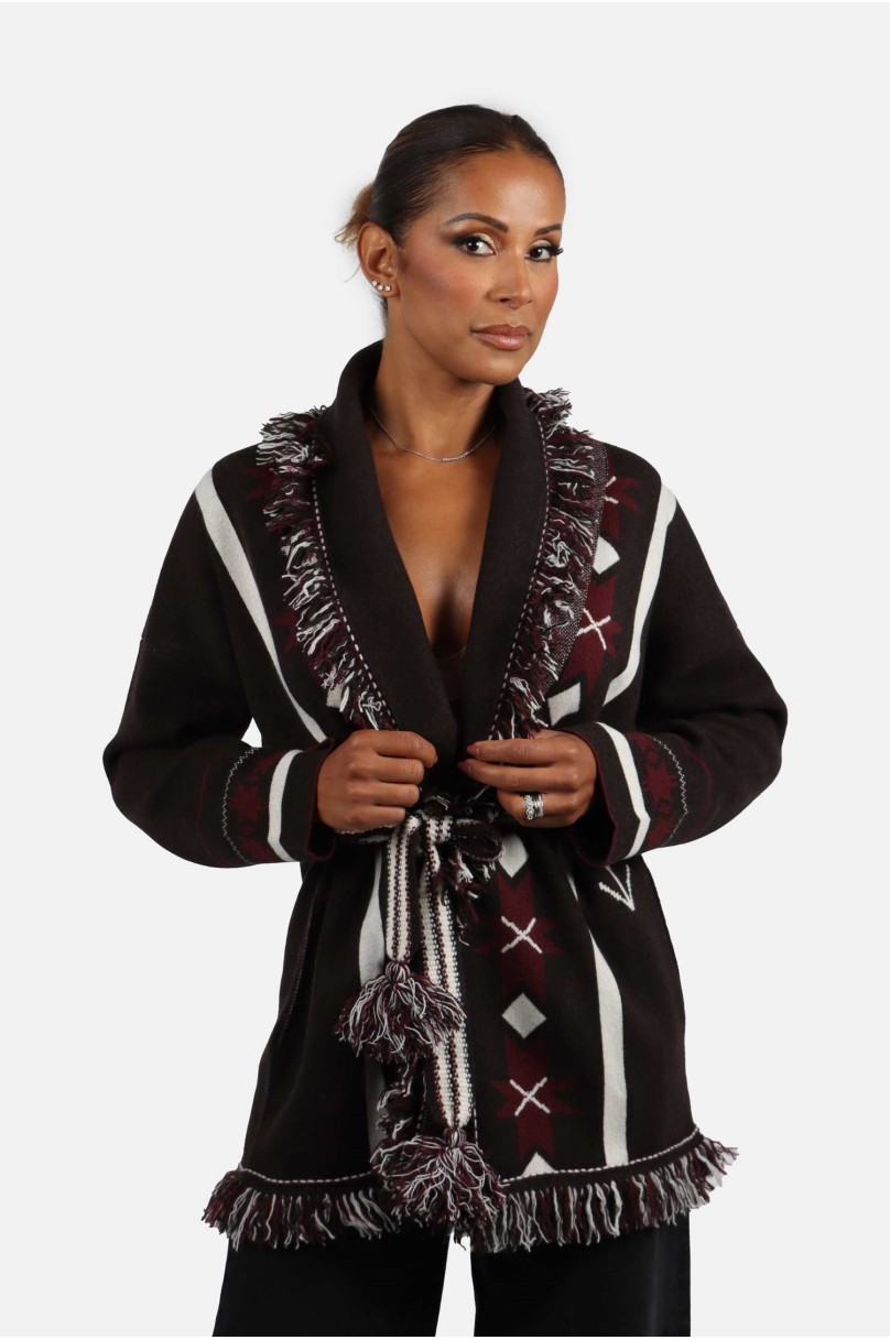 Cardigan "Courtney" Kujten