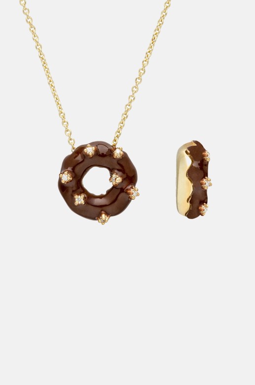 Aliita donut ice glaze with diamonds necklace