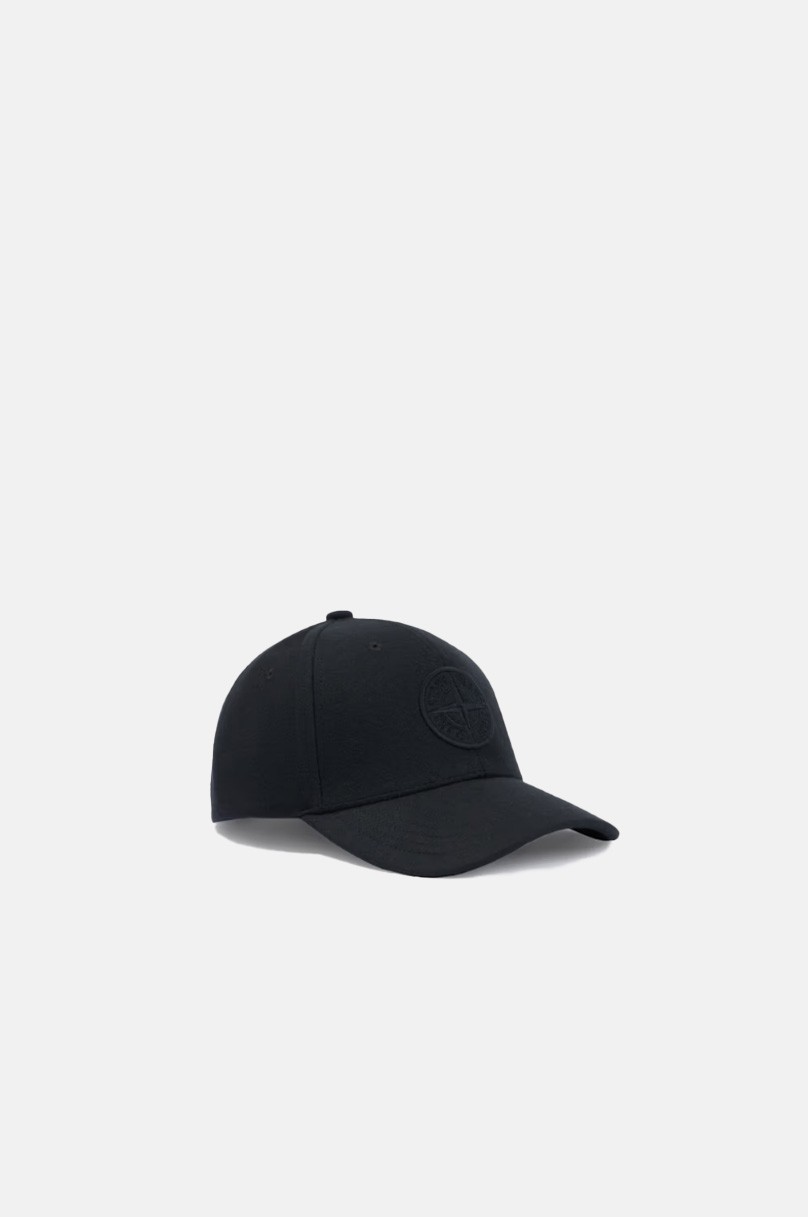 Cap Stone Island