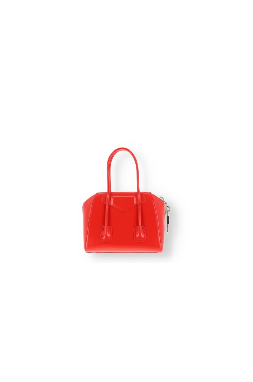 Modeled the Givenchy Antigona Small Bag Versus Antigona Mini Bag