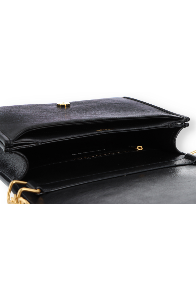 Leather handbag Saint Laurent Black in Leather - 41247136